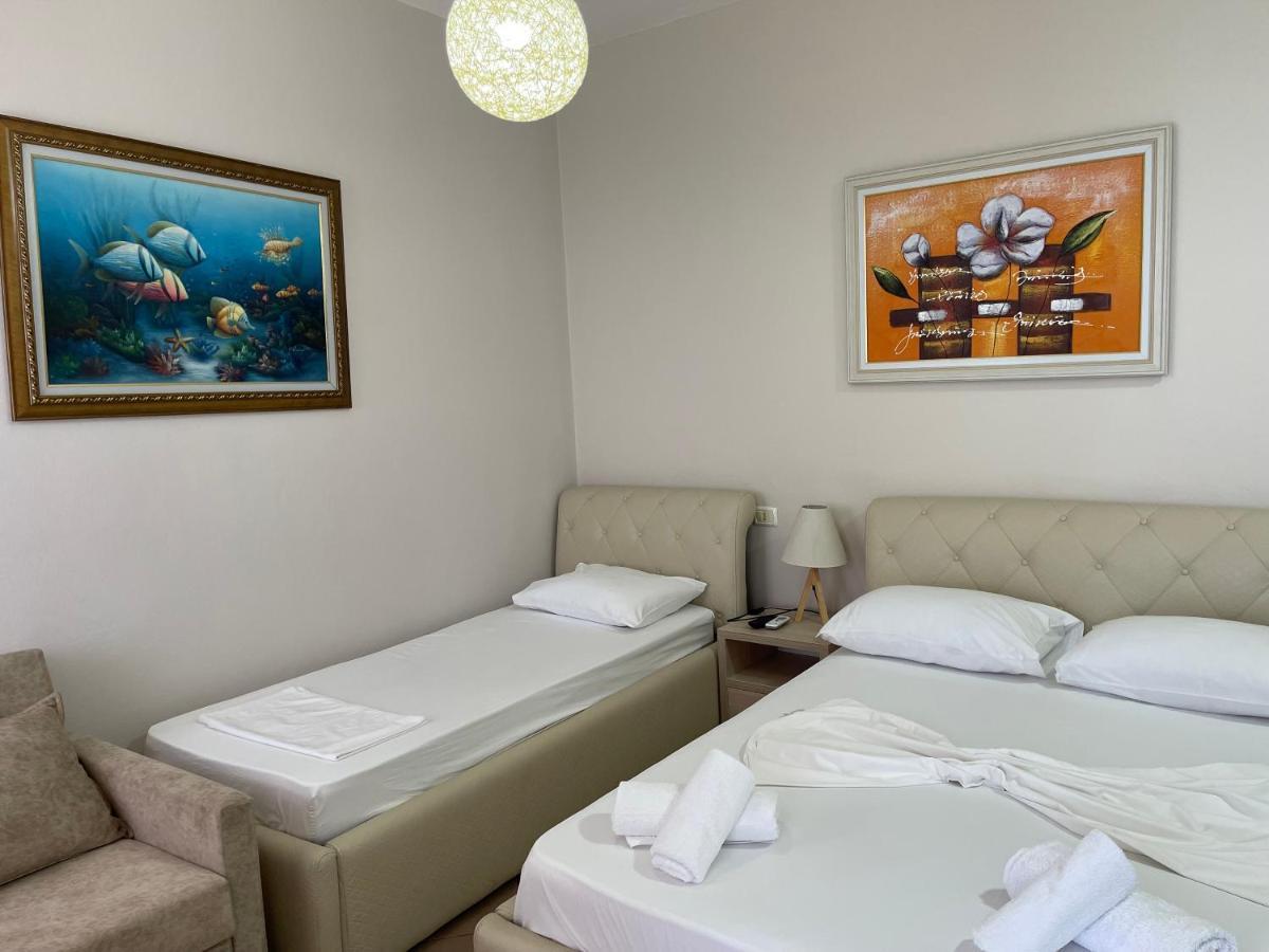 Hotel Veizi Хімара Екстер'єр фото